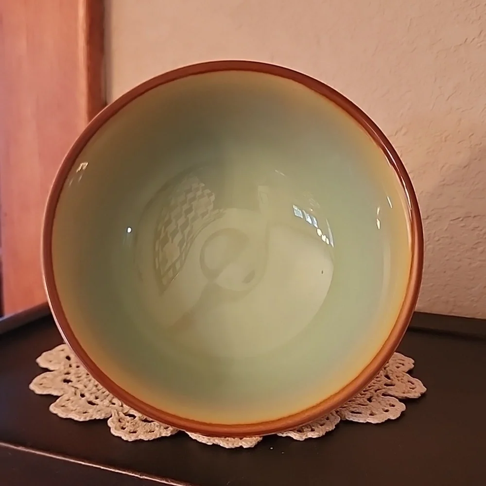 Sur La Table Serving Bowl Made in Japan